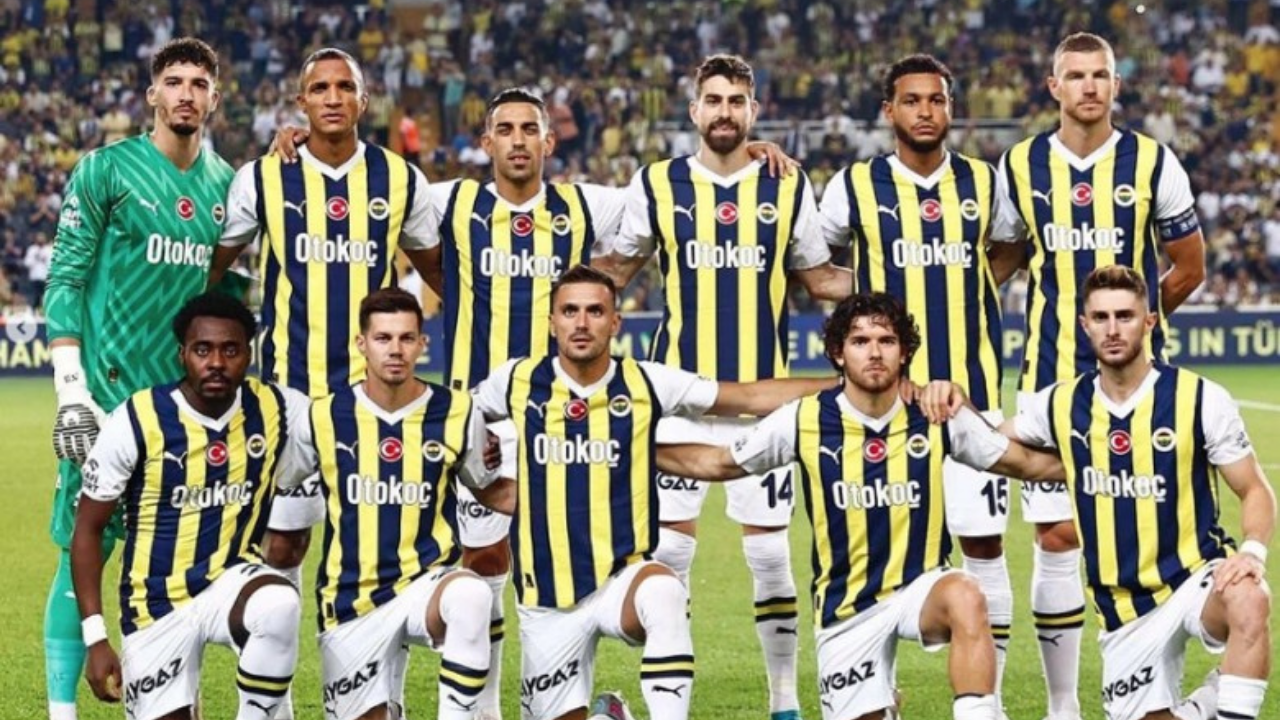 Fenerbahçe Ilk Yarıda Üç Golle Önde!, (1)