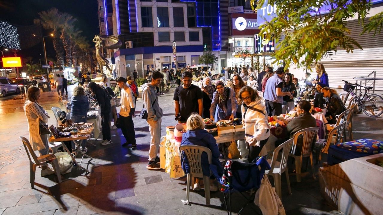 Gece Pazarı-1