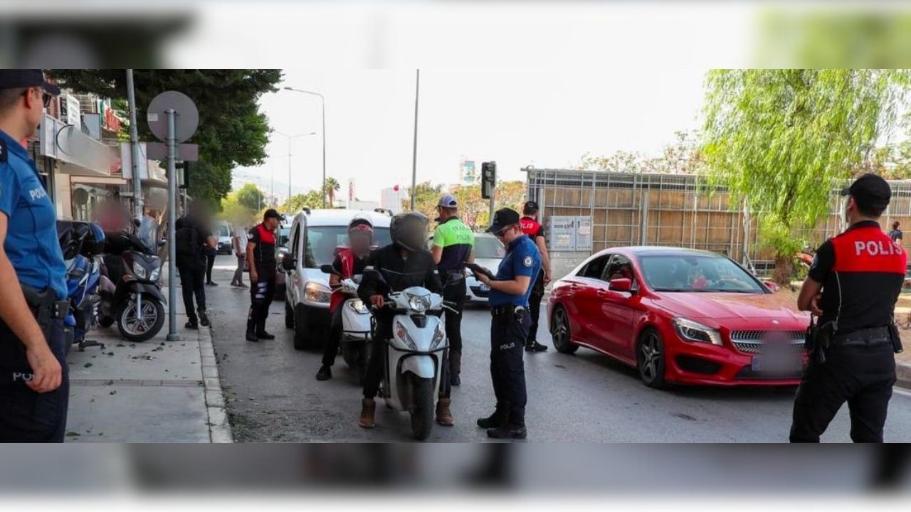 İzmir polisi aranan şahıslara nefes aldırmamaya devam ediyor!