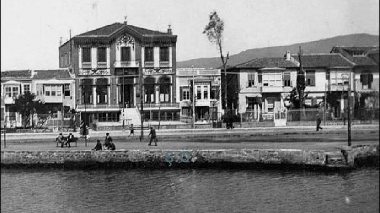 İzmir Karşıyaka Öğretmenler Lokali 131 Yıllık Tarihi Mirasa Ev Sahipliği Yapıyor! (2)