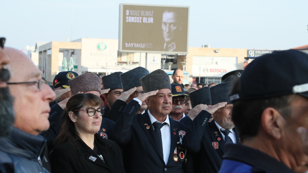 İzmir Urla’da Saygı Ve Özlemle Atatürk’e Vefa!1 (3)