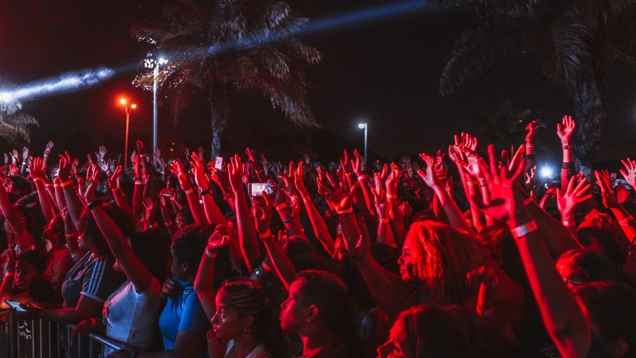 Kasım Ayı Bitmeden Kaçırmamanız Gereken Konserler (4)