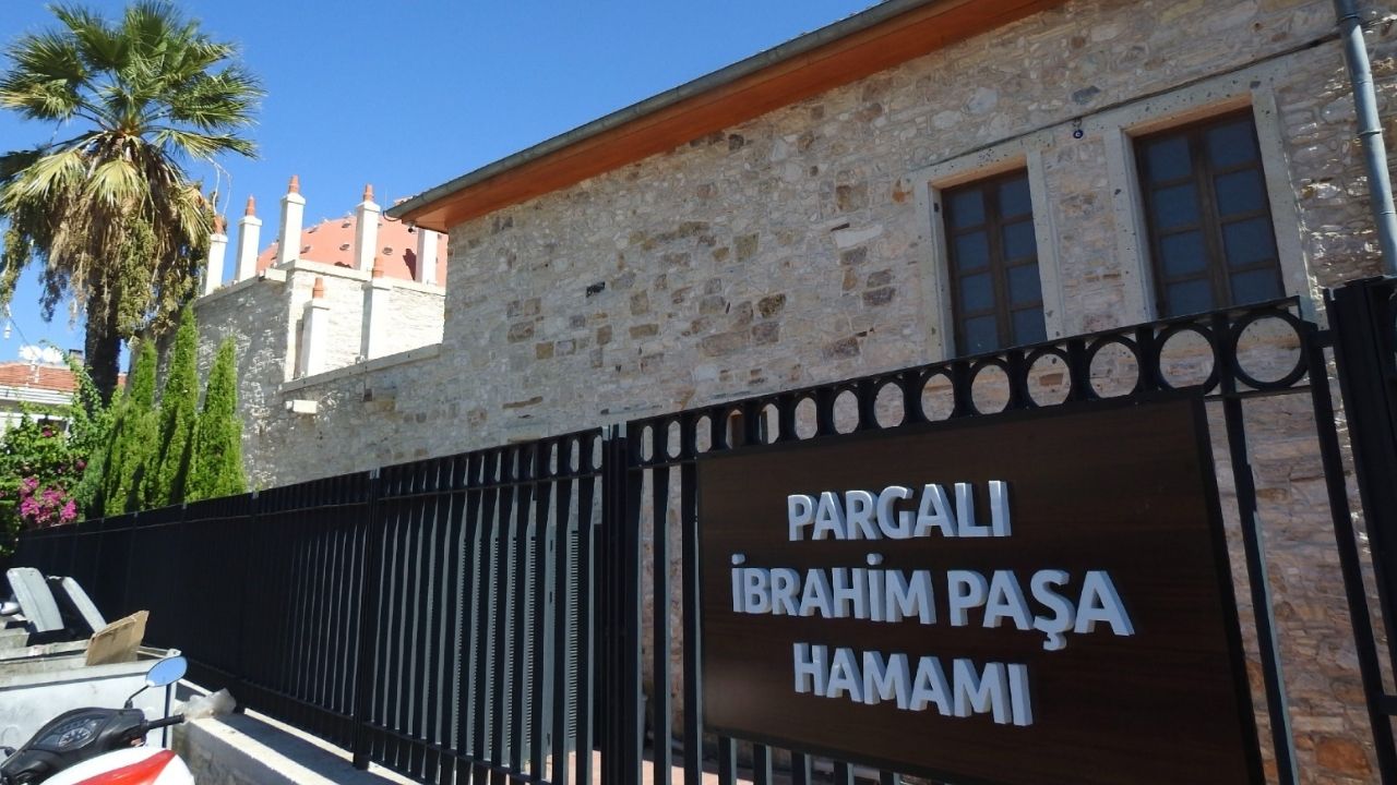 Pargalı Ibrahim Paşa Hamamı Çeşme