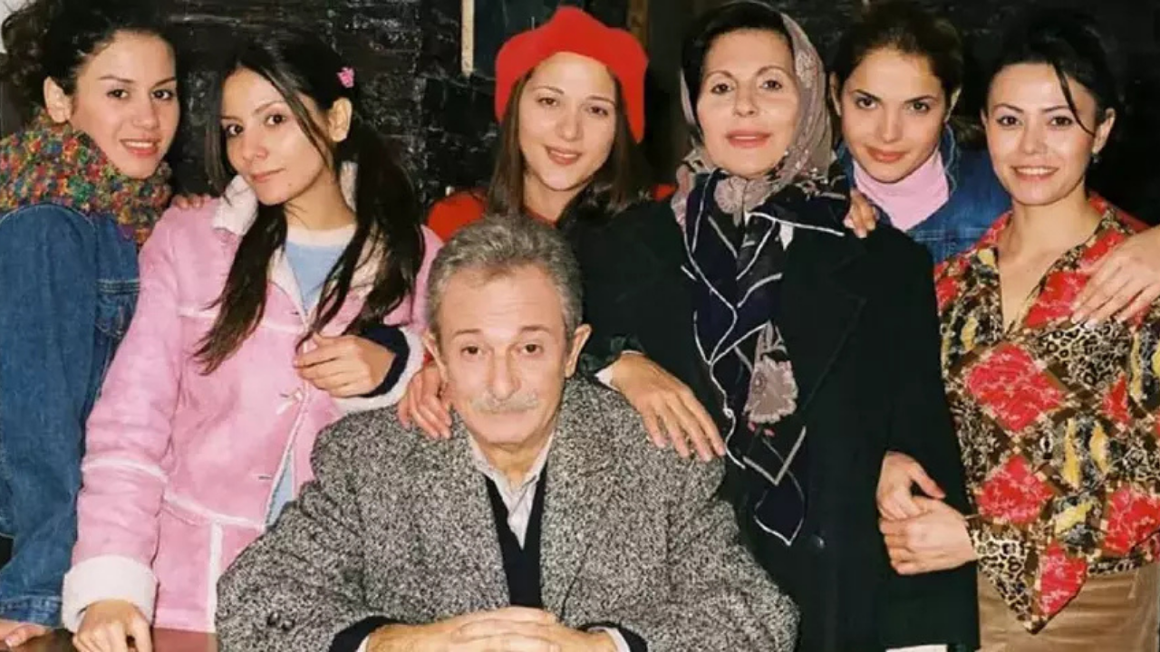 Sizi Geçmişe Götürecek, Zamana Damgasını Vurmuş 5 Nostaljik Dizi Önerisi! (9)