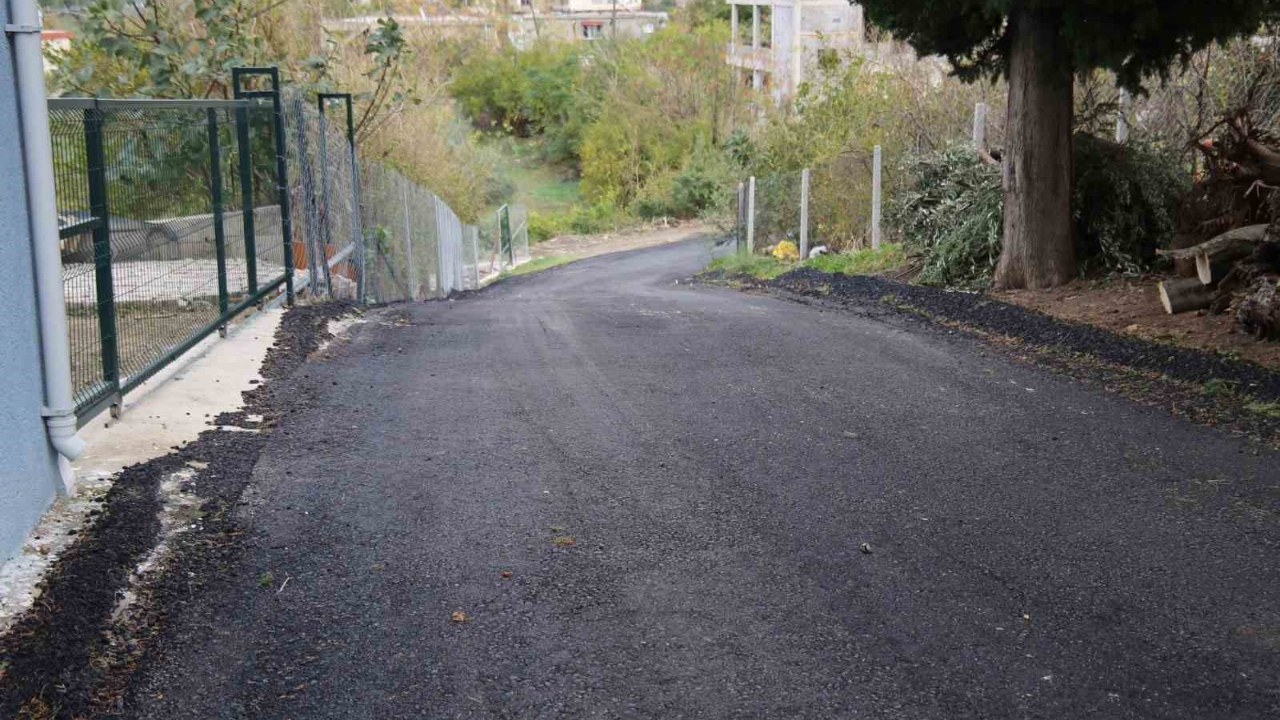 Yüreklere Dokunan Çalışma! Sma Hastası Mehmet’in Okul Yolu Asfaltlandı!1