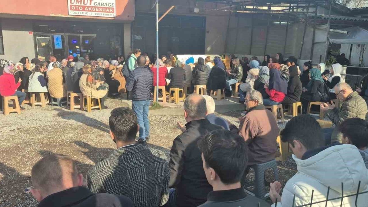 Bartın'daki Feci Kazada Hayatını Kaybeden 5 Genç Defnedildi! (1)-1