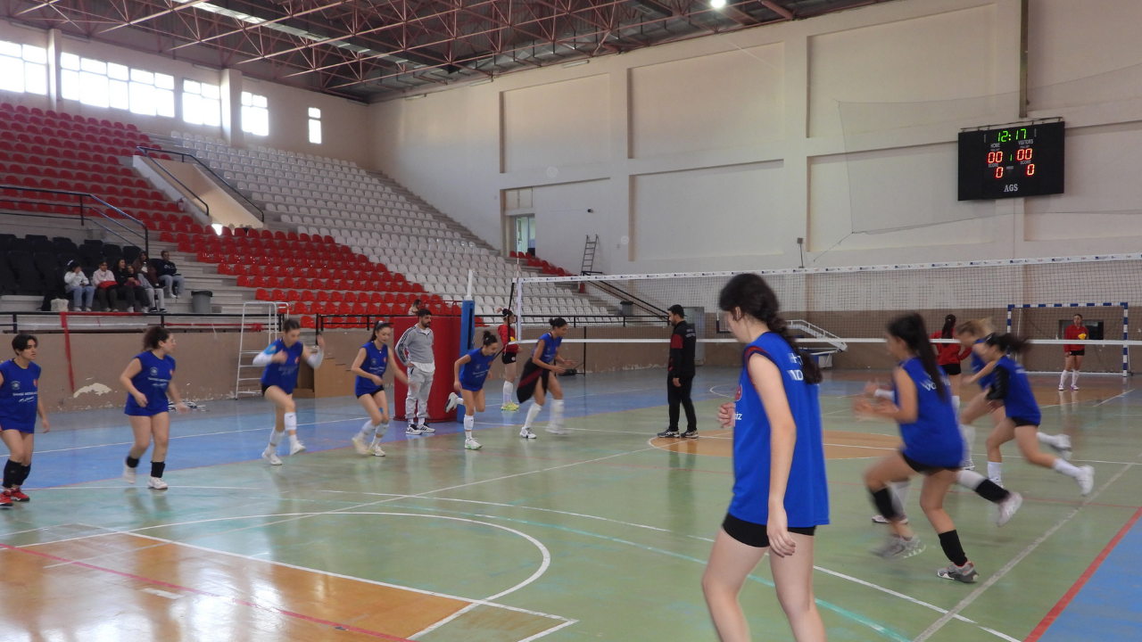 Depremzede Voleybol Takımı4