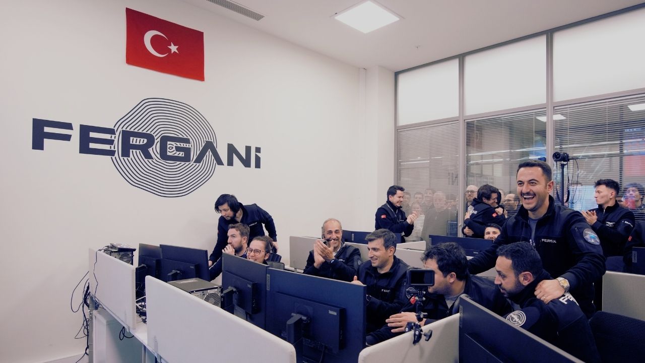 Fergani Uzay, Hedef Büyütüyor