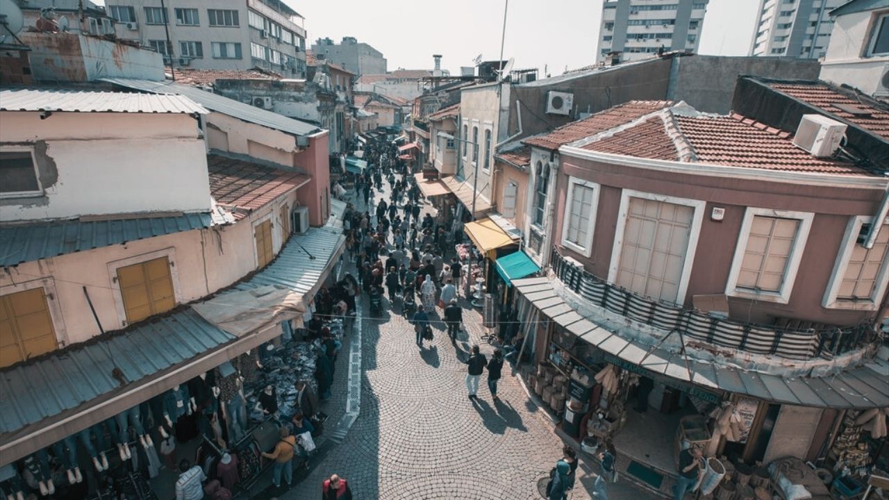 Kemeraltı’nda Kaybolun