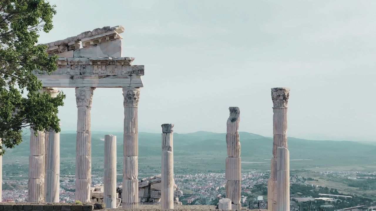 Sabah Antik Bergama’yı Keşfetmeye Başlayın