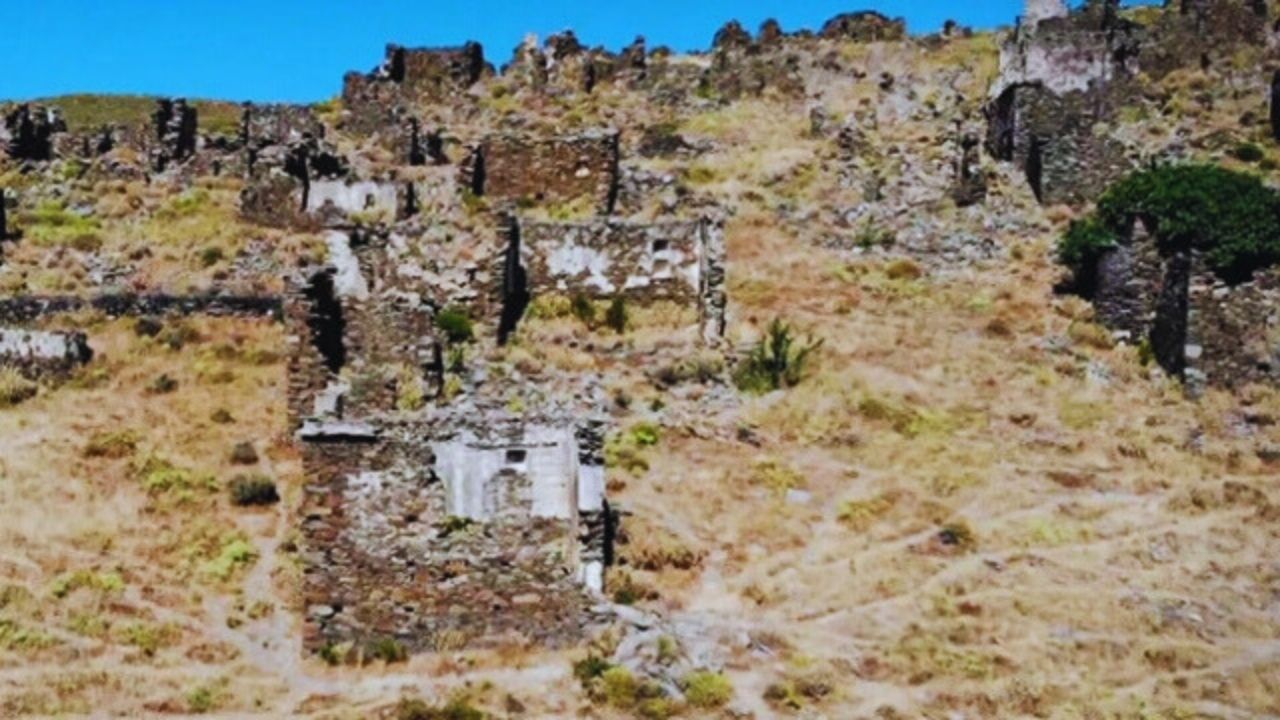 Sazak Köyü Terkedilen Bir Köyün Sakinliği