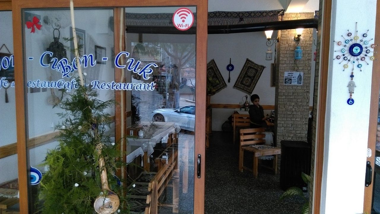 Boncuk Cafe