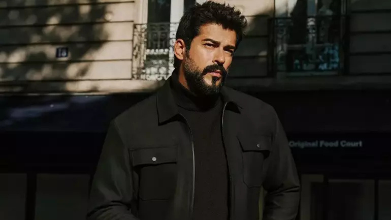 Burak Özçivit'e Dudak Uçuklatan Teklif! (2)