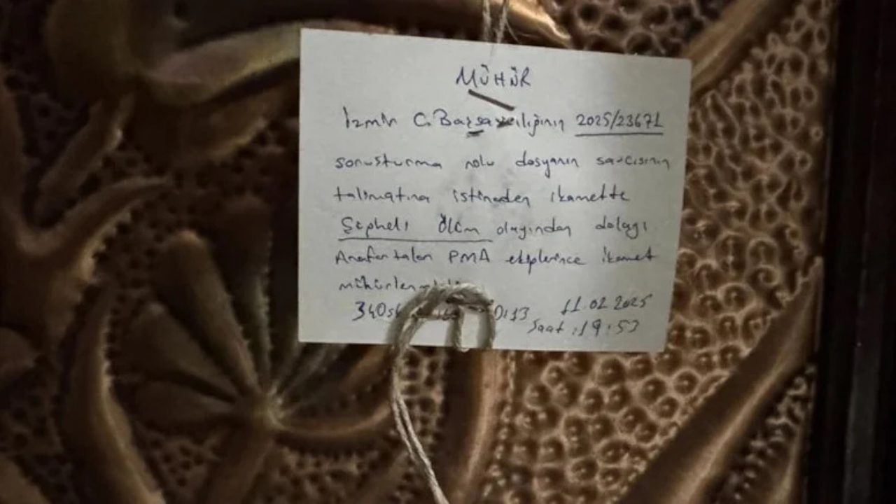 Cesedi Cürümüş Kadın