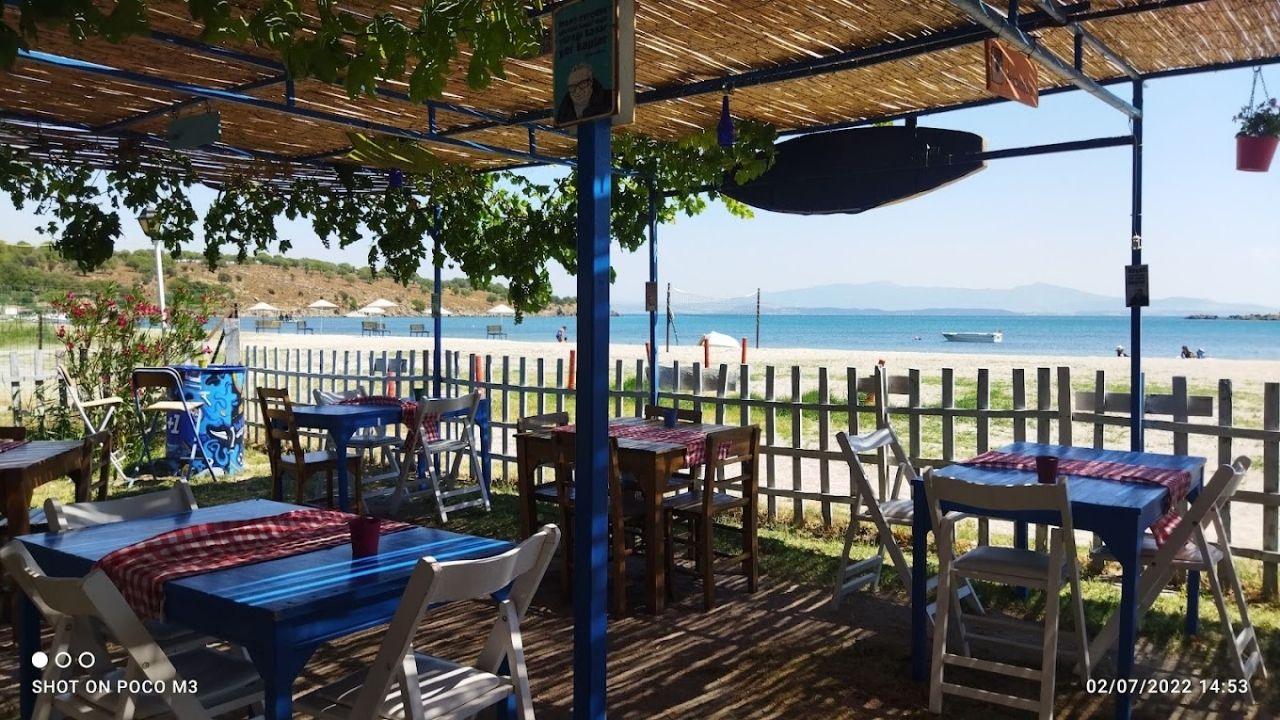 Denizsu Cafe & Bar