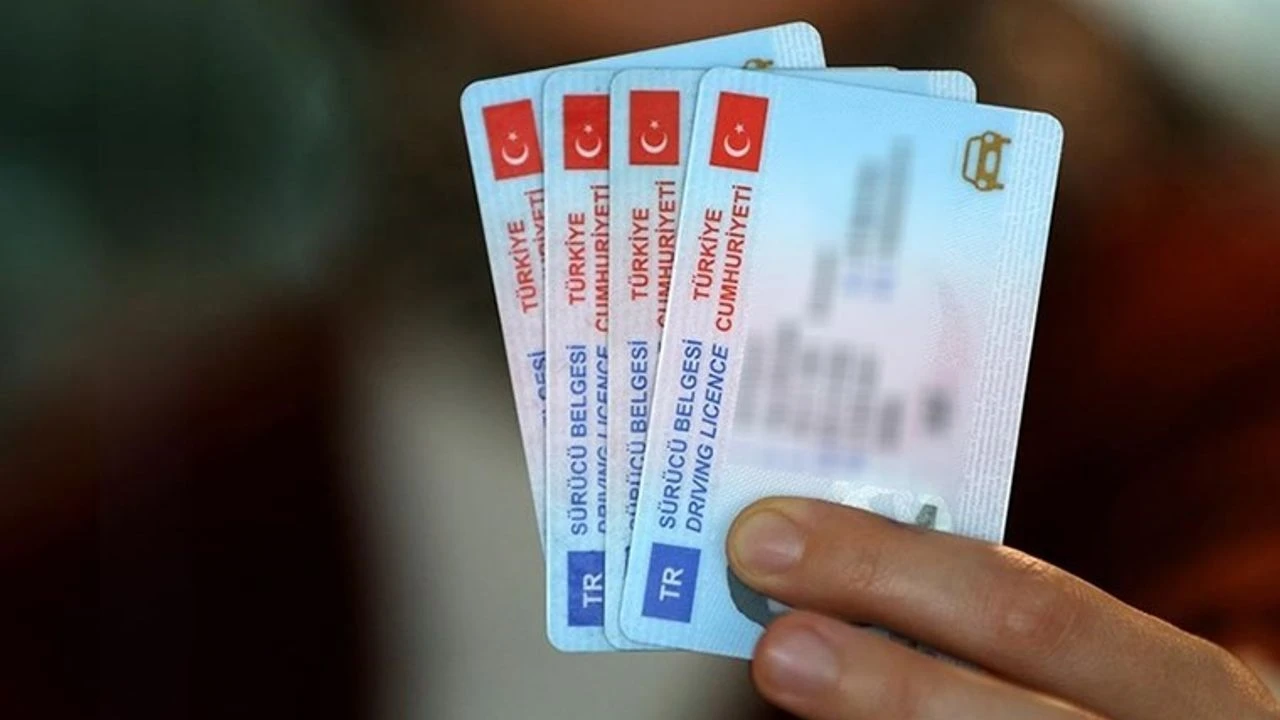 Yeni ehliyet düzenlemesi yolda: Milyonlarca sürücüyü ilgilendiriyor