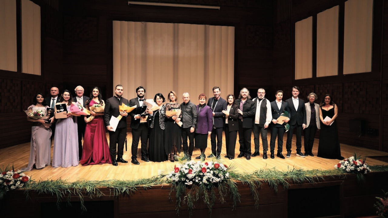 Genç Sanatçılar Avrupa’dan Gelen Jüri Ile Tanıştı