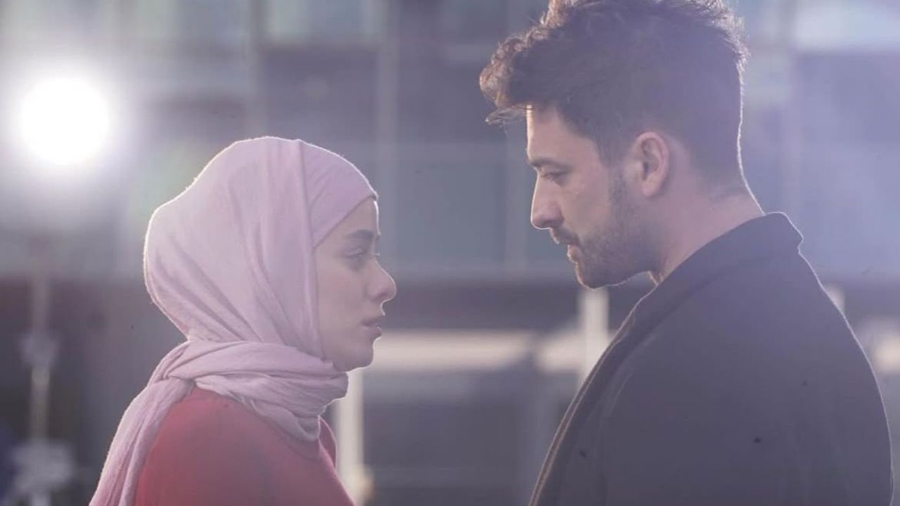 İlayda Alişan, Yeni Rolü Için Tesettüre Girdi! (3)