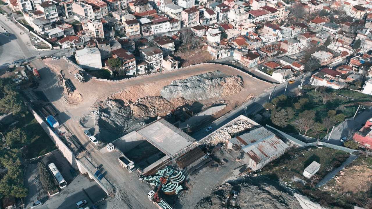 İzmir'in En Uzun Karayolu Tüneli
