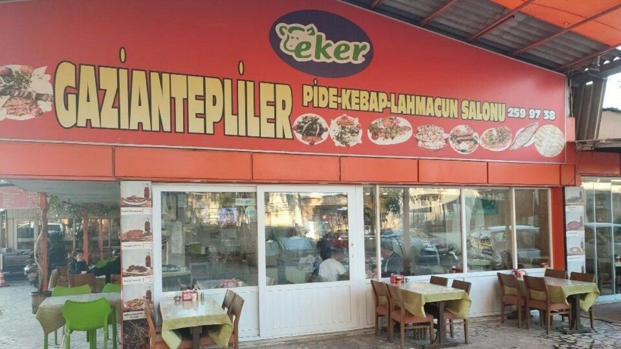 İzmirliler Vedat Milor’un İlk Buluşmada Kebapçıya Gidilir Fikrini Tartıştı! (2)