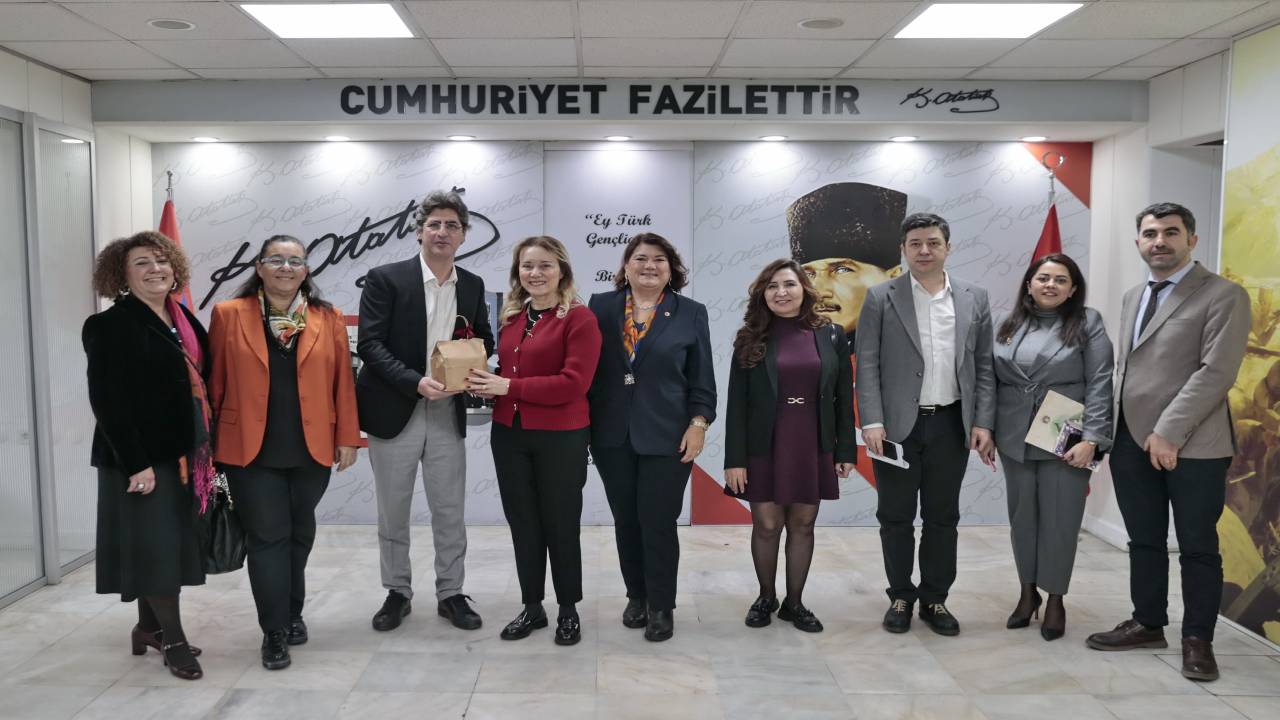 Kemeraltı’ndaki Atıl