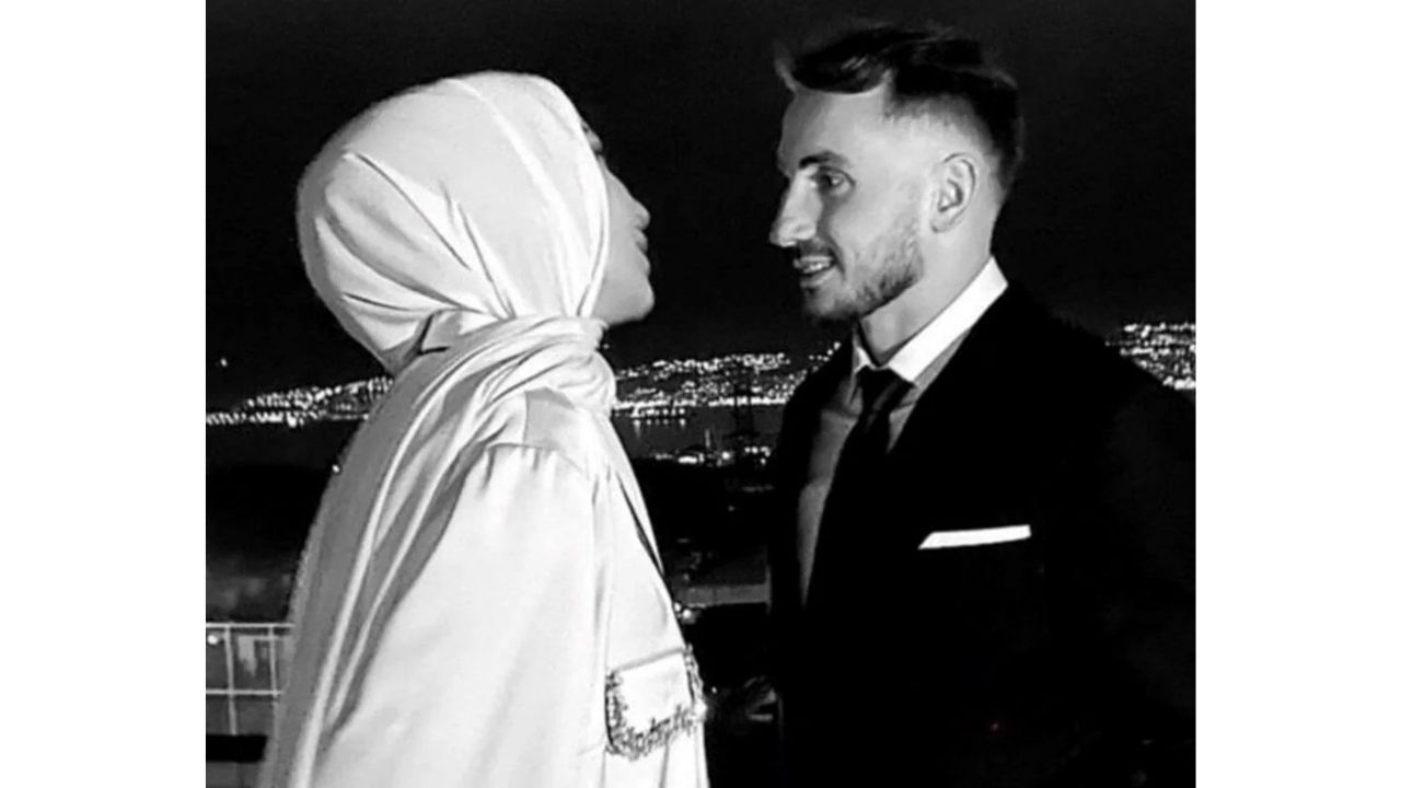 Kerem Aktürkoğlu'ndan Nişanlısına Romantik Jest! (1)