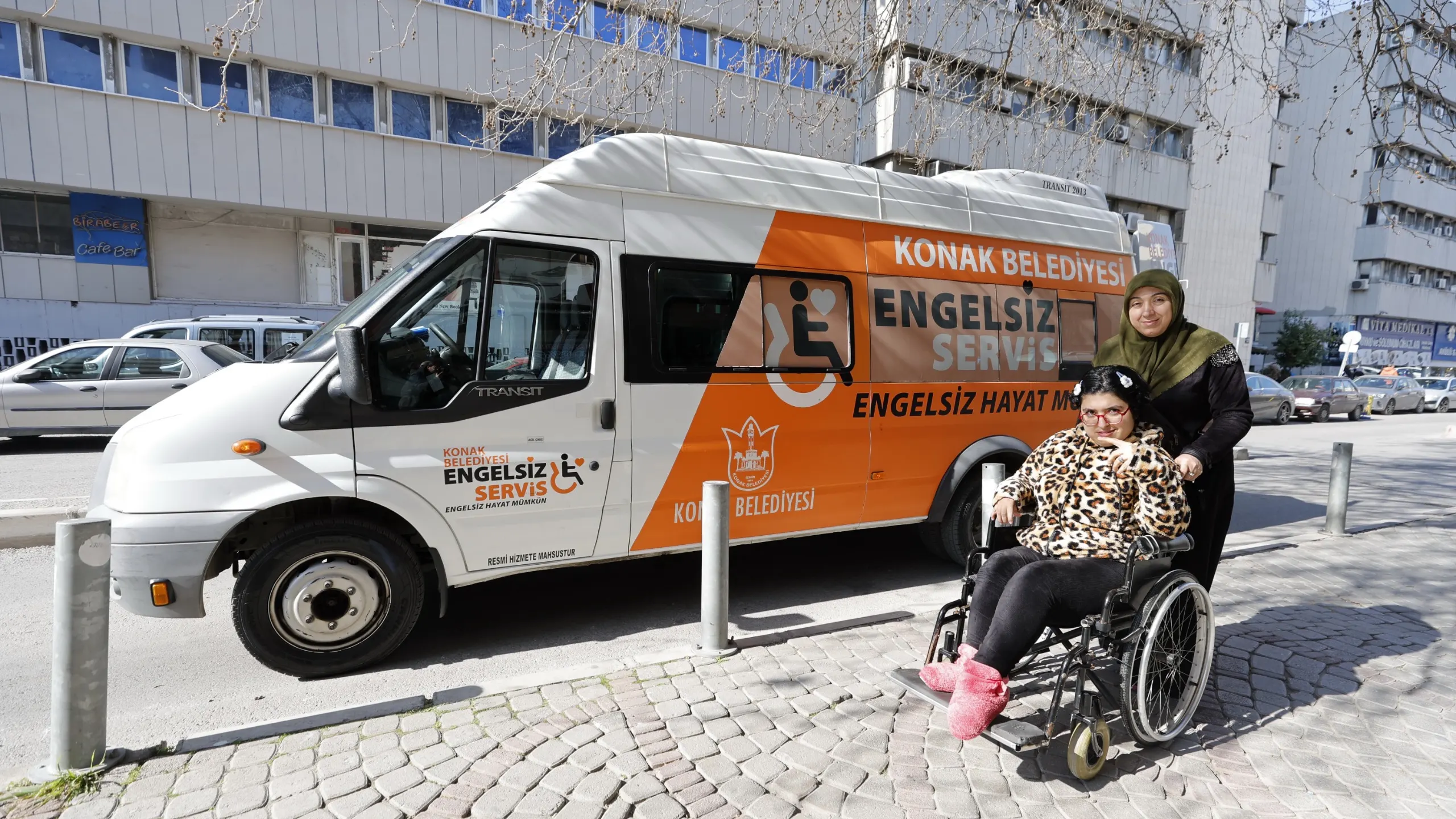 Konak’ta Engelsiz Servis’le Hayata Engel Yok (1)