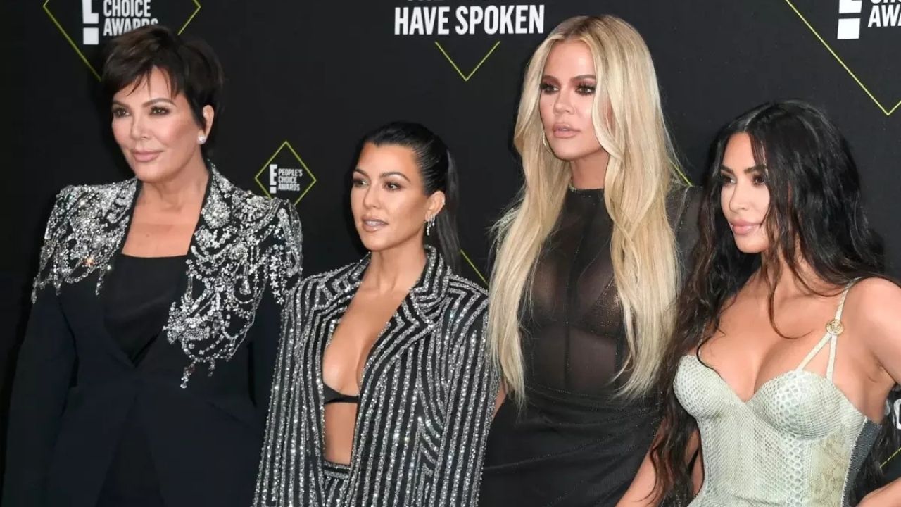 Kourtney Kardashian’ın 15 Yaşındaki Oğlu Baba Oldu Iddiası! (5)