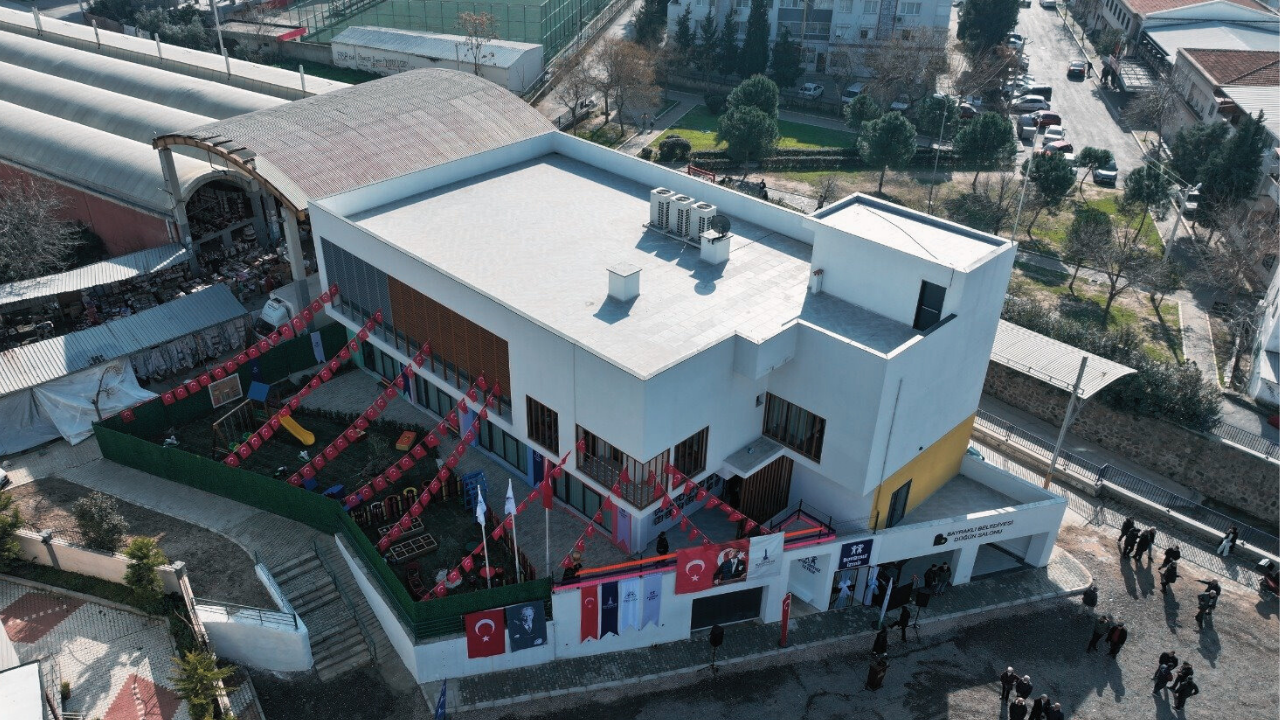 Mahalle Sakinlerinden Teşekkür