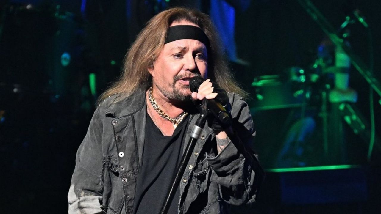 Mötley Crüe'nin Solisti Vince Neil'in Özel Jeti Kaza Yaptı! (1)