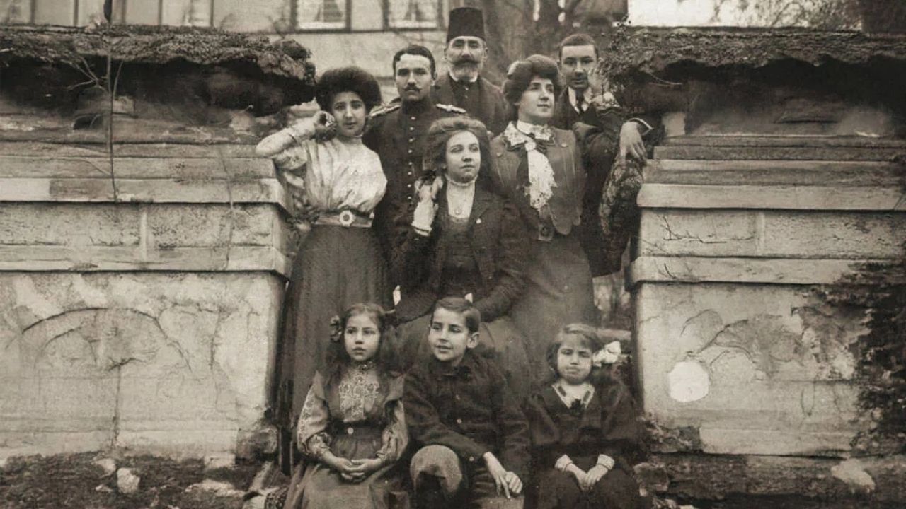 Şakir Paşa Ailesi Krizi Çözüldü! Dizi Ekranlara Geri Dönüyor (3)