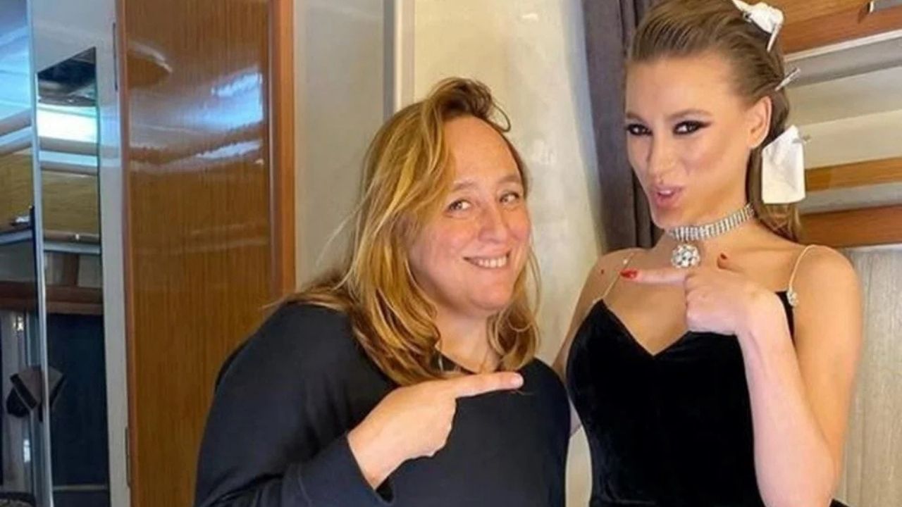 Serenay Sarıkaya, Paris'te Ortaya Çıktı! (3)