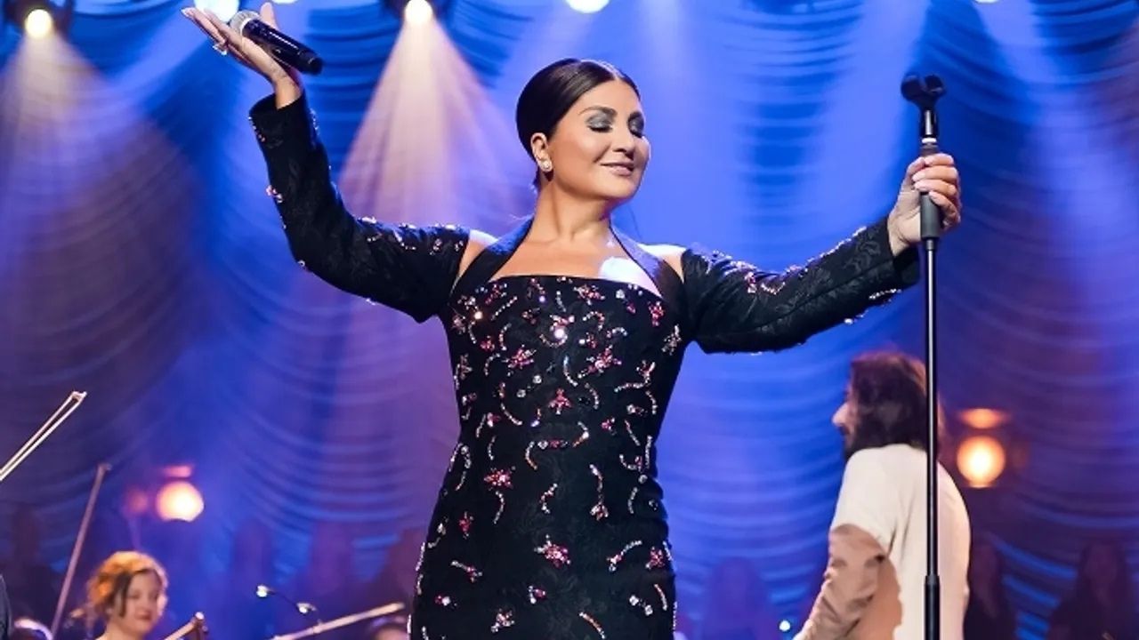 Sibel Can'dan Şaşırtan Imaj Değişikliği! (3)