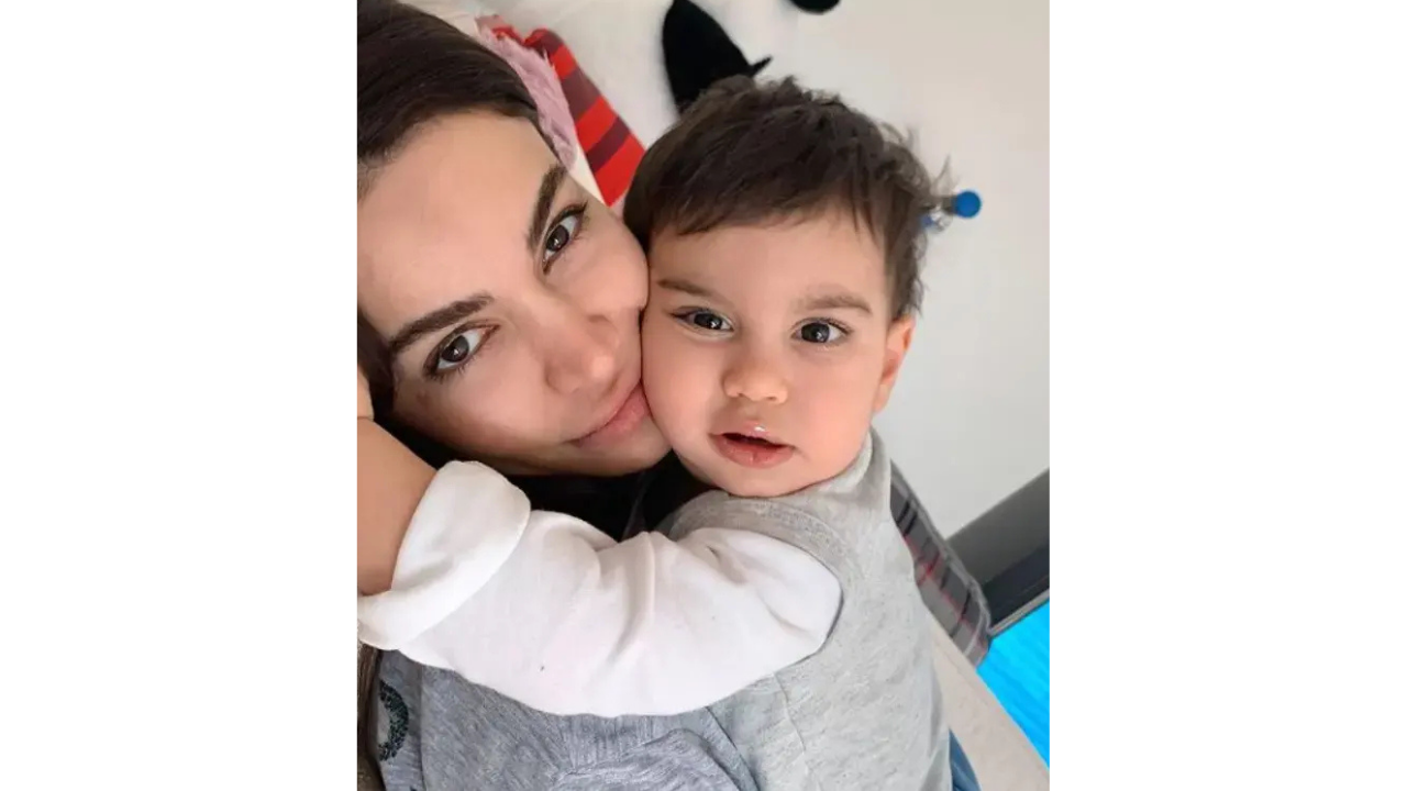Şilan Makal Ve Şener Özbayraklı’dan Ayrılık Iddialarına Cevap!