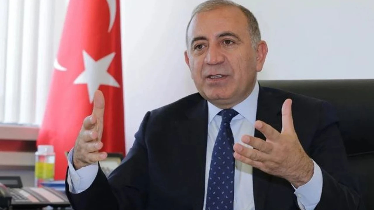 Gürsel Tekinn