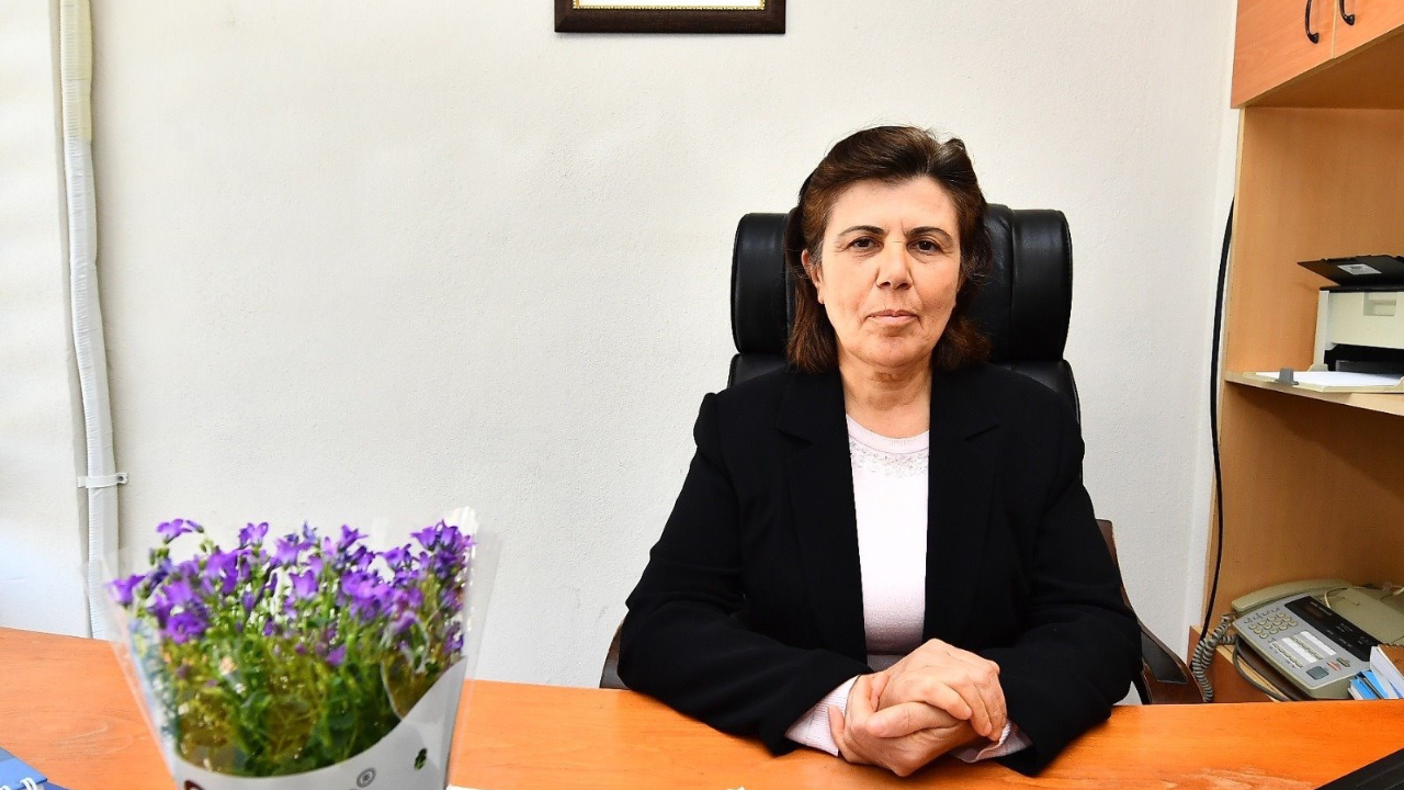 Kadın Muhtarlara Çiçek