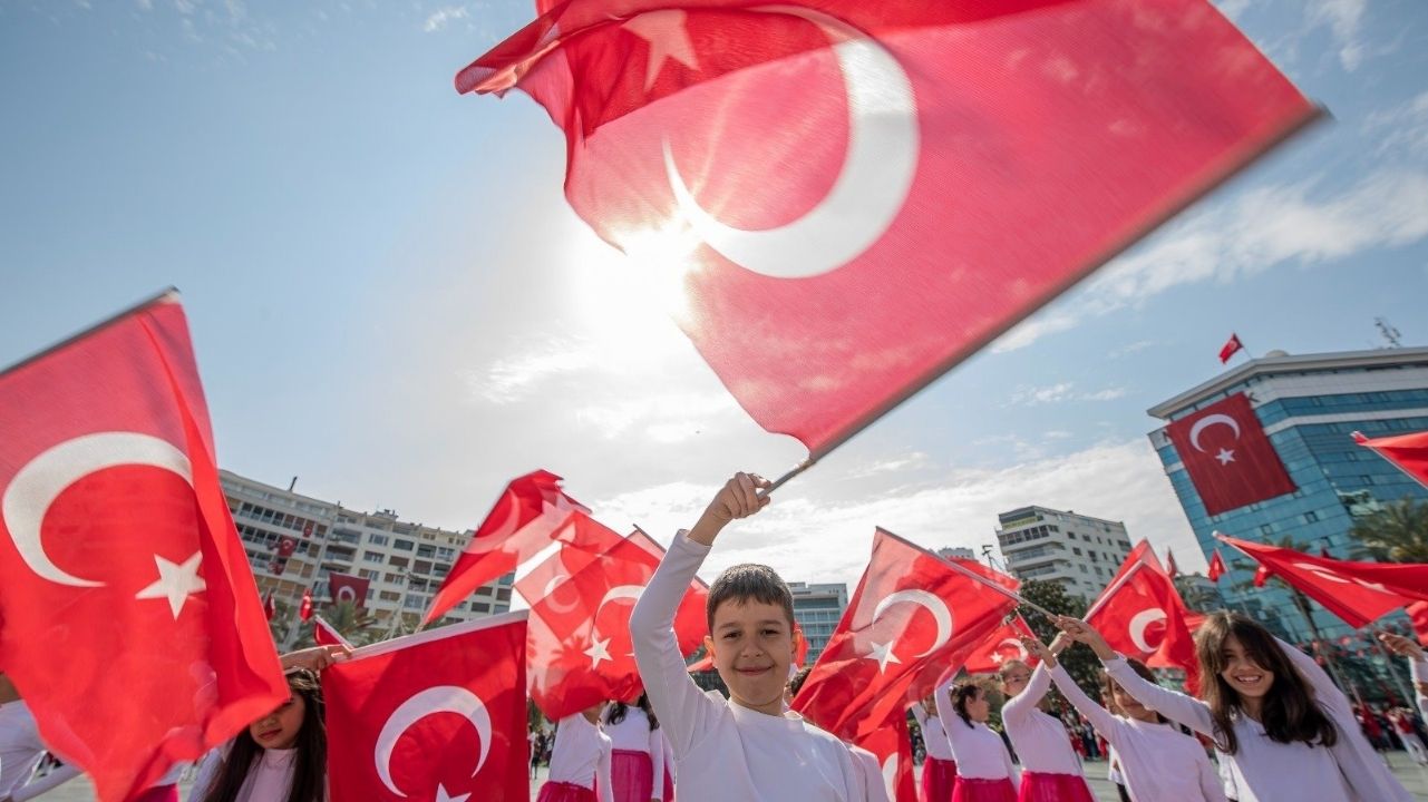 23 Nisan Izmirr