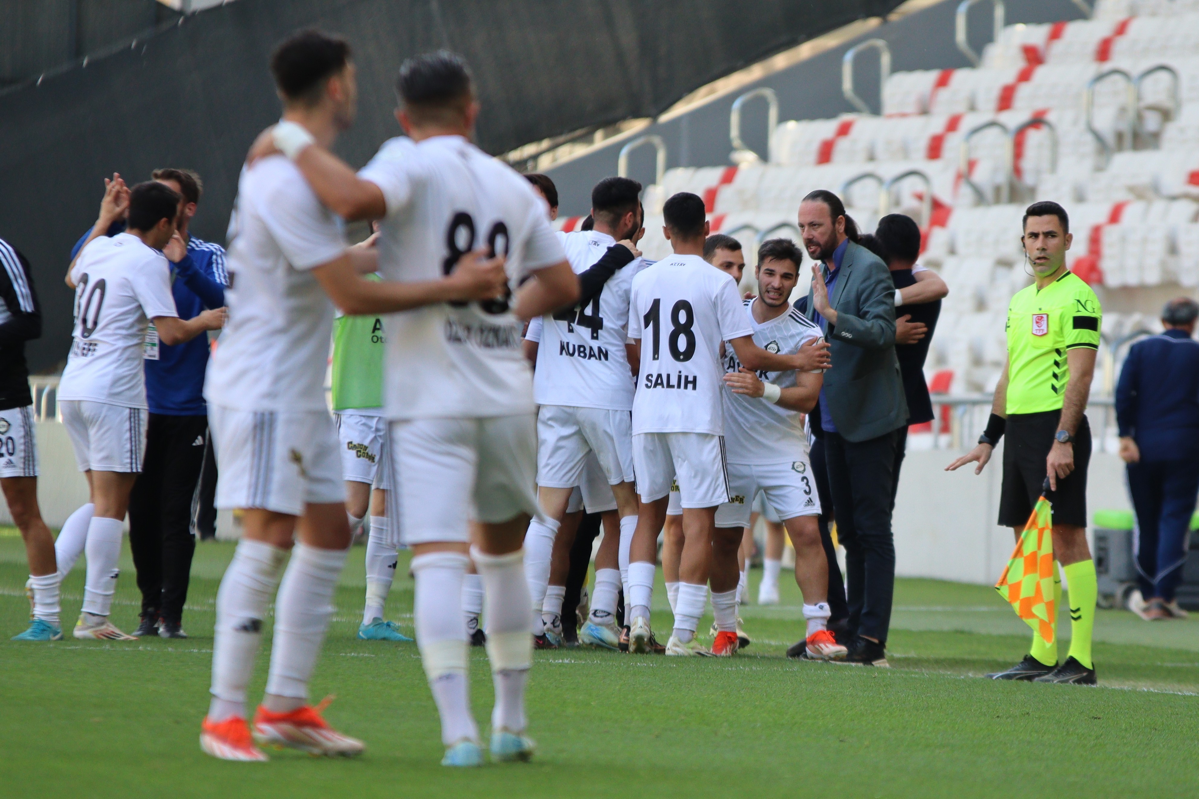Altay 2-1
