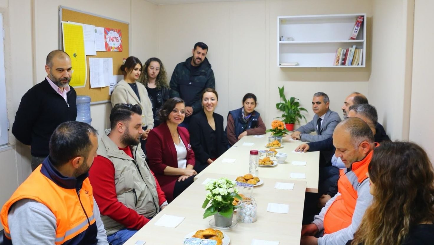 Bir Başlıkekleyin (25)