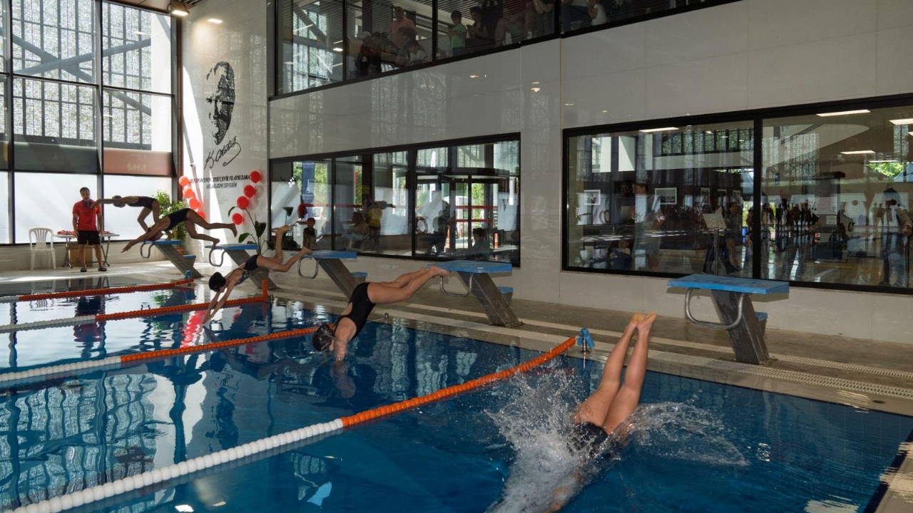 Izmir Spor2