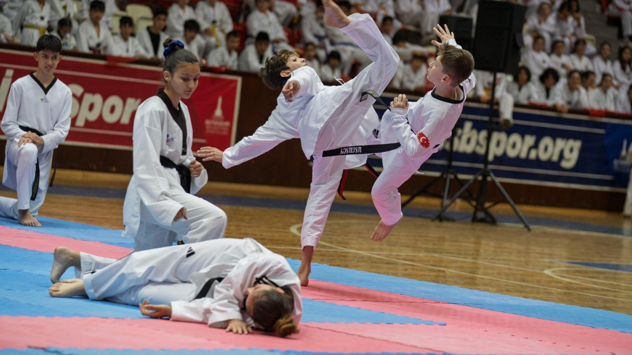Izmir Spor3