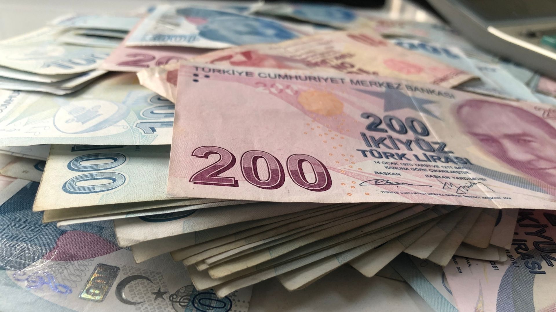 İzmirlilere Sorduk Toplu Taşımaya Gelen Zamlar Hakkında Ne Düşünüyorsunuz2