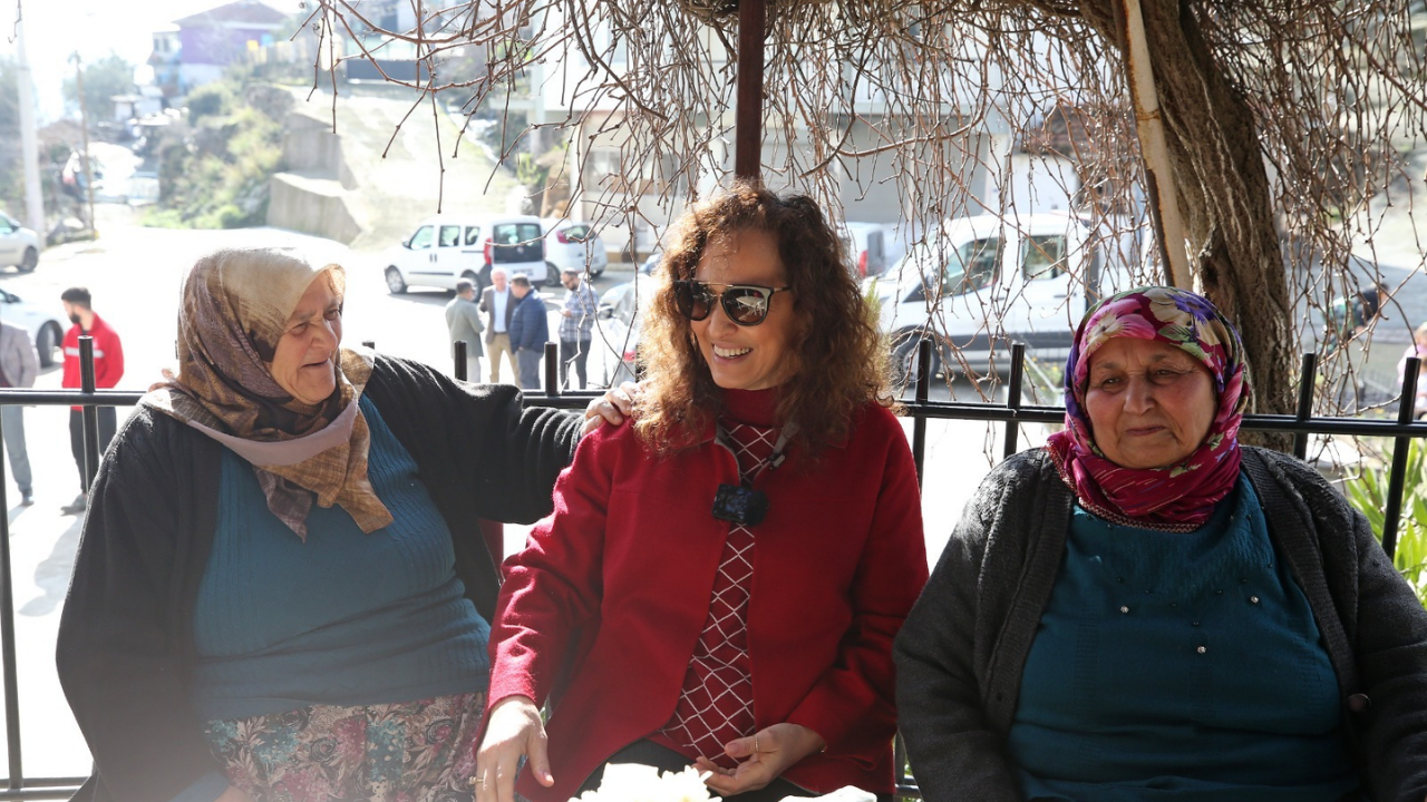 Karşıyaka Fidan Dayanışması (1)