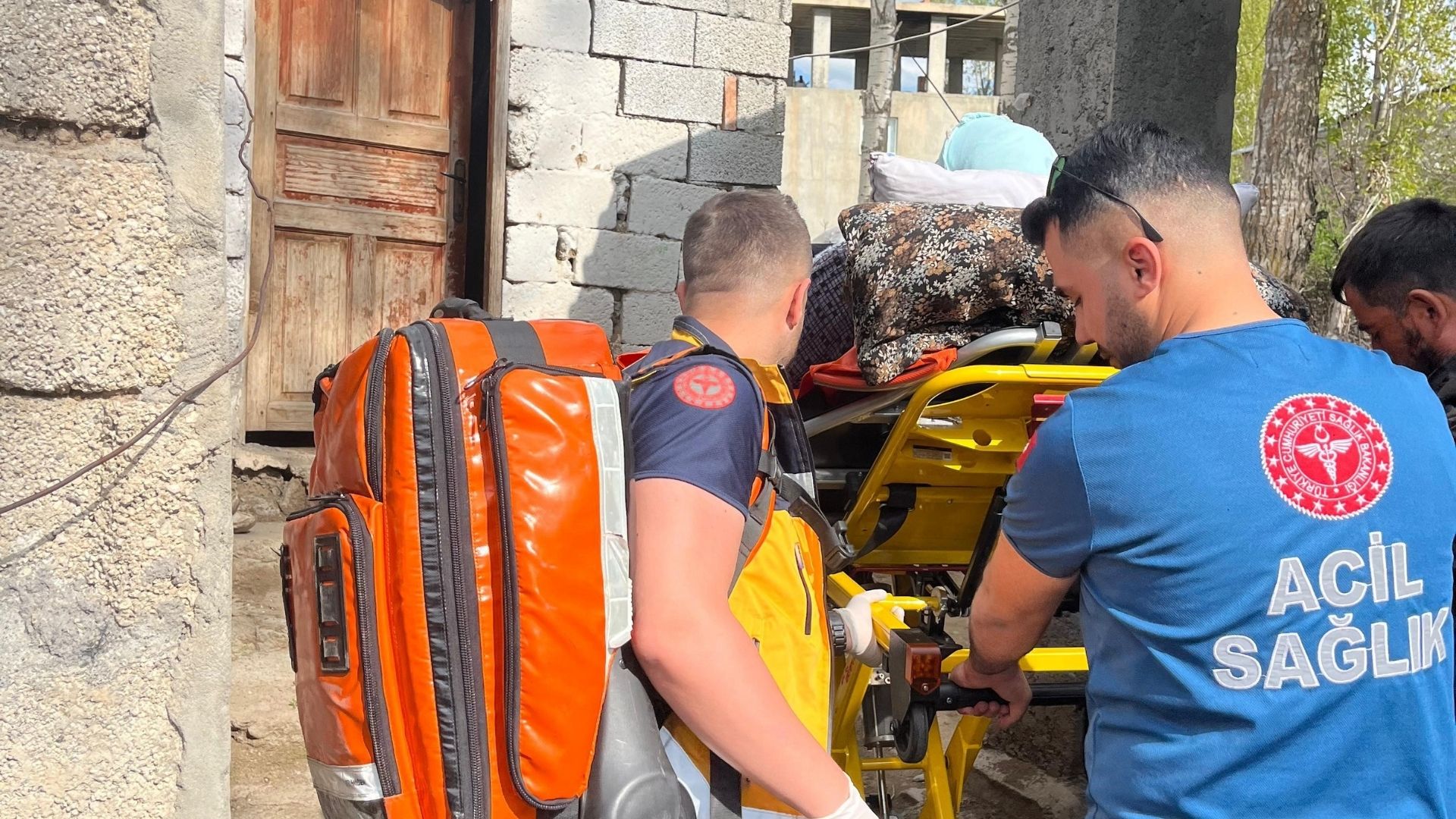 200 Kiloluk Kadın Hasta Özel Ambulansla Hastaneye Taşındı (2)