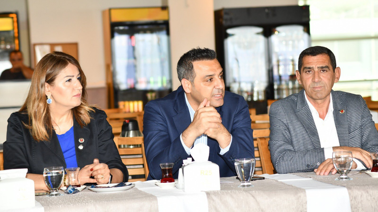 Başkan Yıldız Muhtarlarla Buluştu