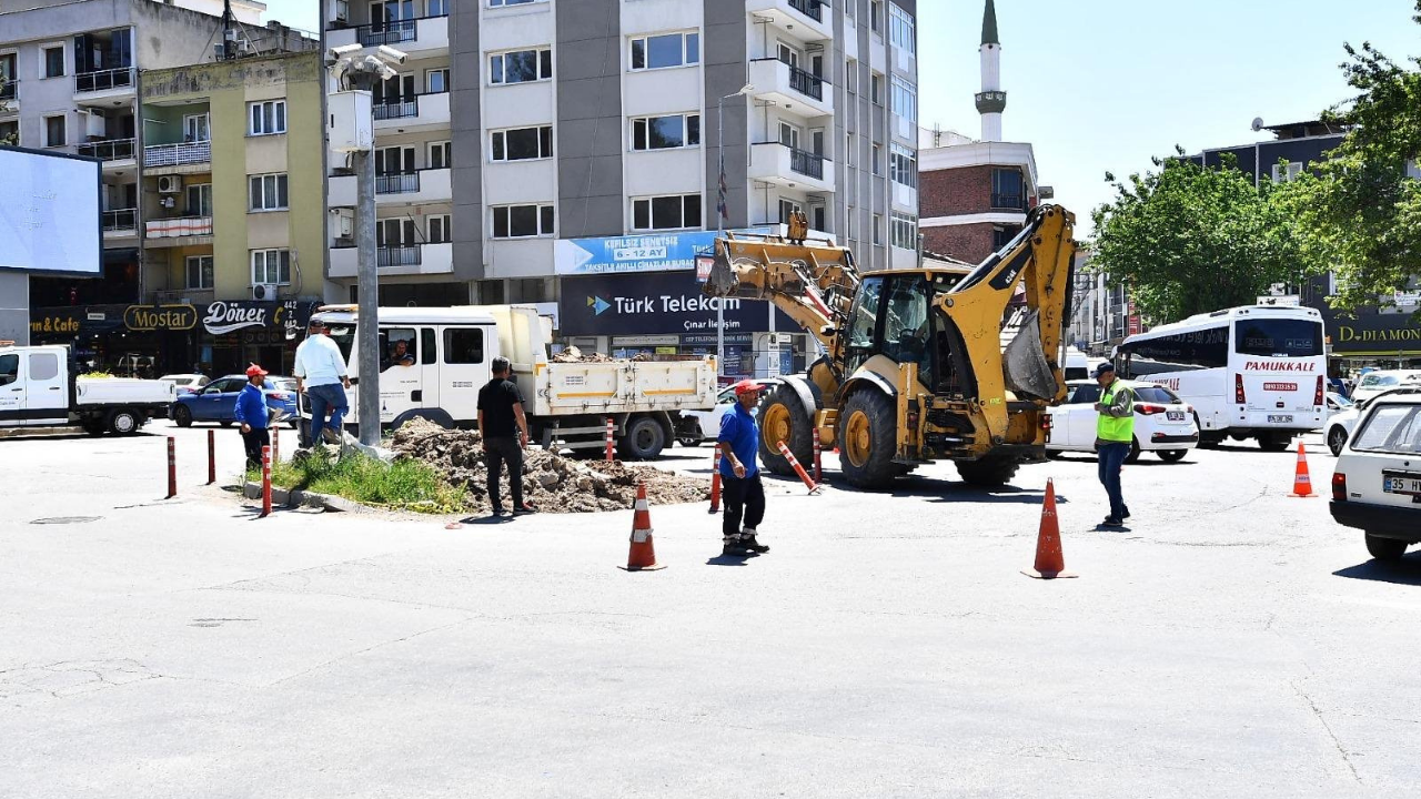 Buca Üçkuyular Yol Yapımı