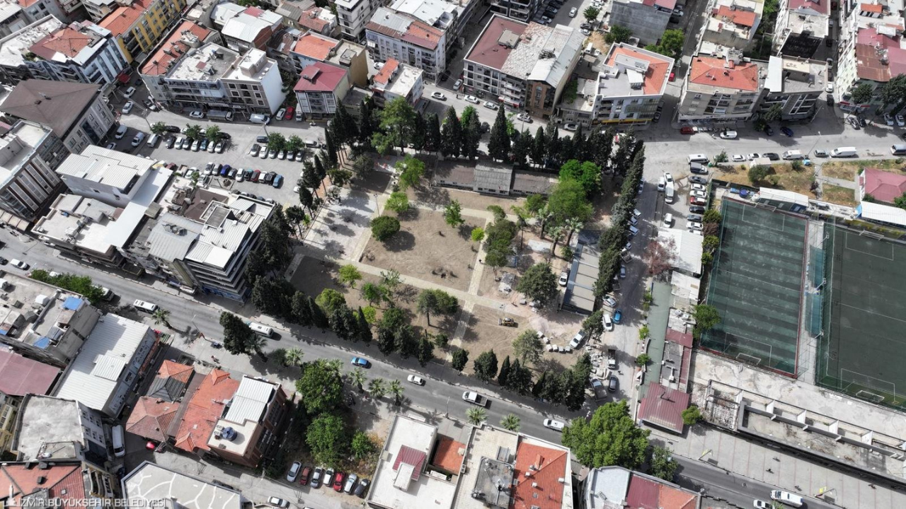 Fırat Çakıroğlu Parkı
