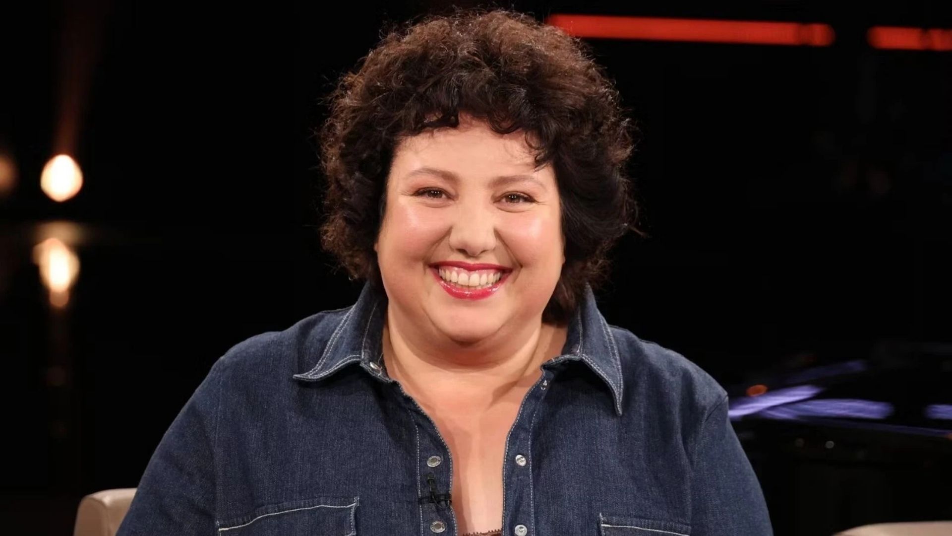 İlk Kareler Geldi! Meltem Kaptan’ın Adile Naşit’e Benzerliği Olay Oldu2