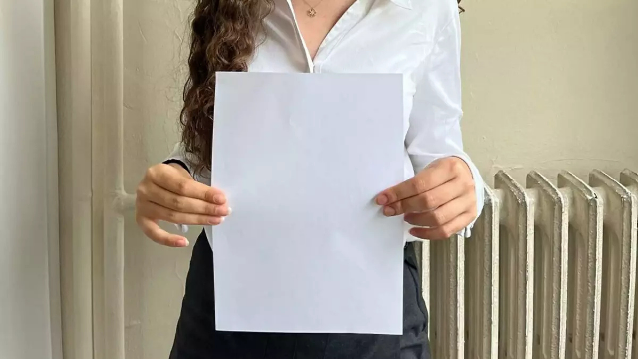 Izmir A 4 Kağıdıı