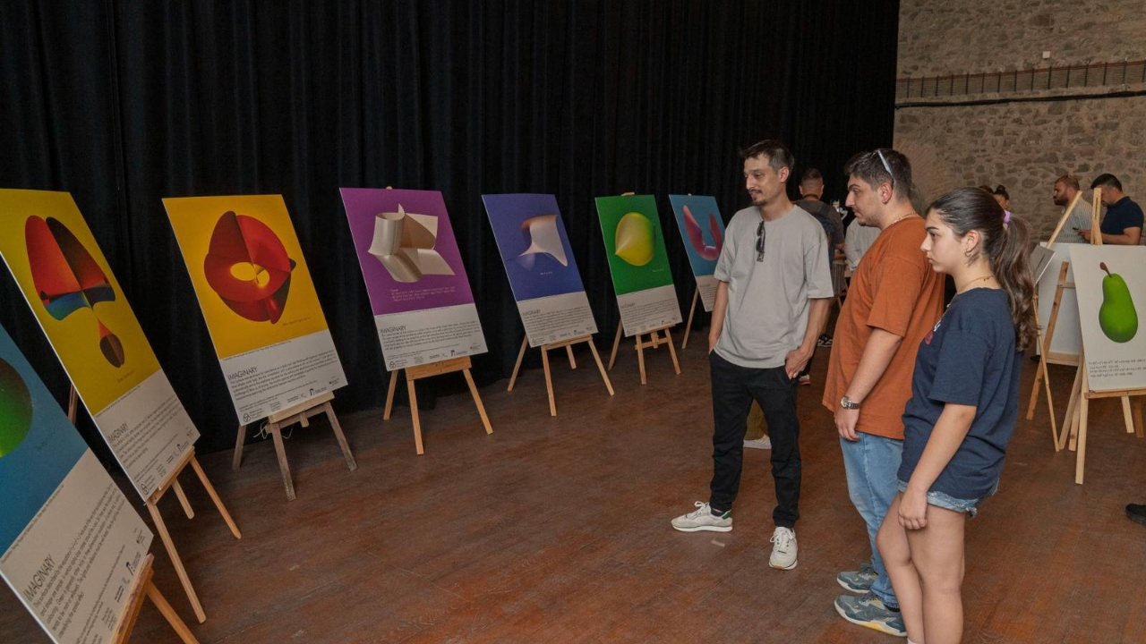 Izmir Matematik Sergisii